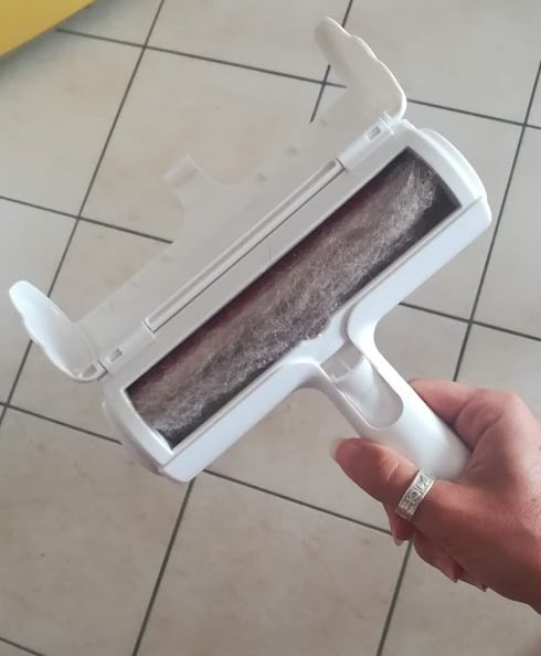 spazzola rimuovi peli